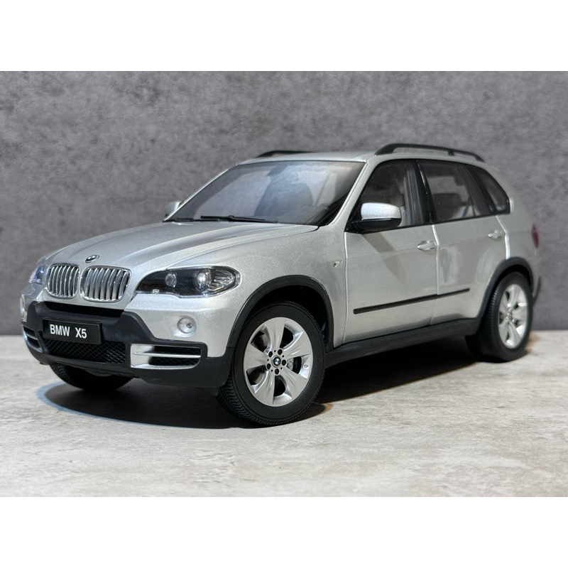 【Kyosho】1/18 BMW E70 X5 銀色1/18 模型車