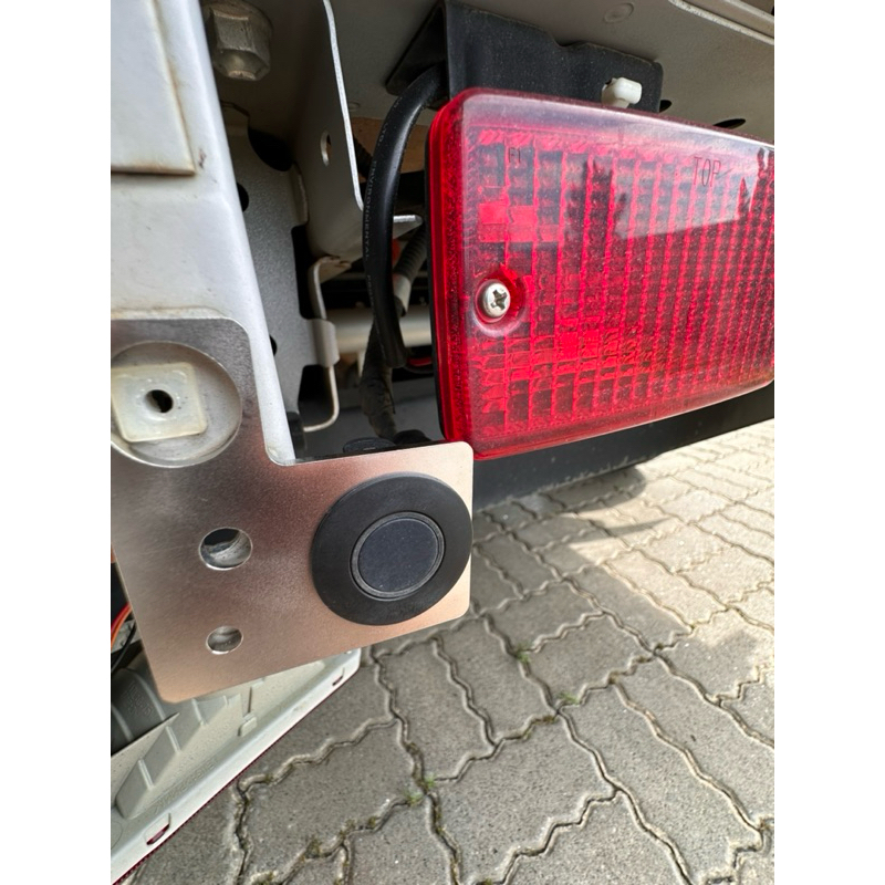 Toyota 豐田 Town ace 貨車 小貨車 倒車雷達白鐵座板 不鏽鋼 正SUS 304材質 直上