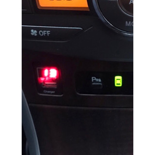 TOYOTA 2014 11代11.5代ALTIS盲塞USB充電+電壓表