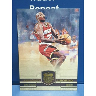 背面有小傷，購買前請看圖 2010 Panini Court Kings 限量卡 /450 Clyde Drexler