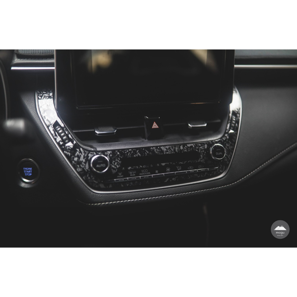 [膜谷包膜工作室] Toyota Corolla Sport / Auris 通用 冷氣面板 保護膜 犀牛皮