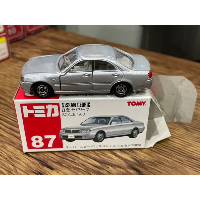 TOMICA 多美 NO.87 NISSAN CEDRIC 日產 轎車 絕版 紅標