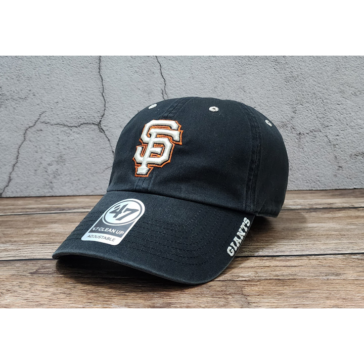 蝦拼殿 47brand  MLB舊金山巨人隊基本款復古水洗帽 黑色底白字橘邊球隊配色可調式棒球帽