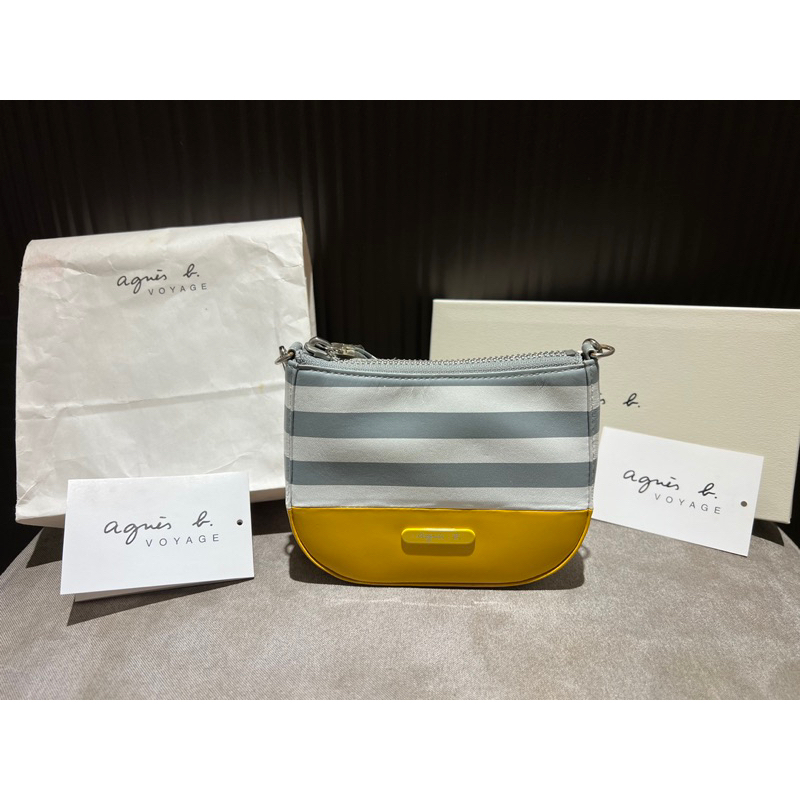 全新未拆封 Agnes b 可愛小鐵鏈手拿包 附原盒