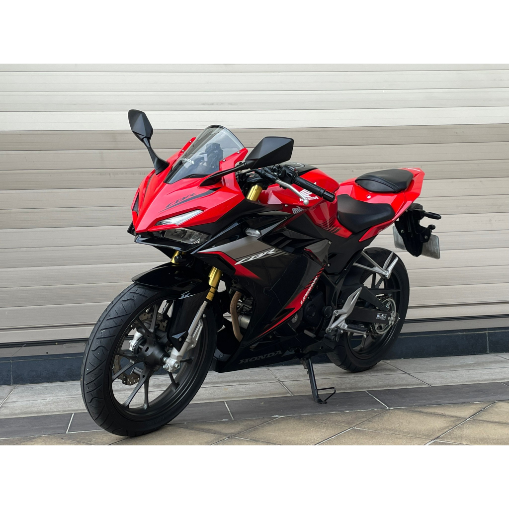 HONDA CBR150R ABS