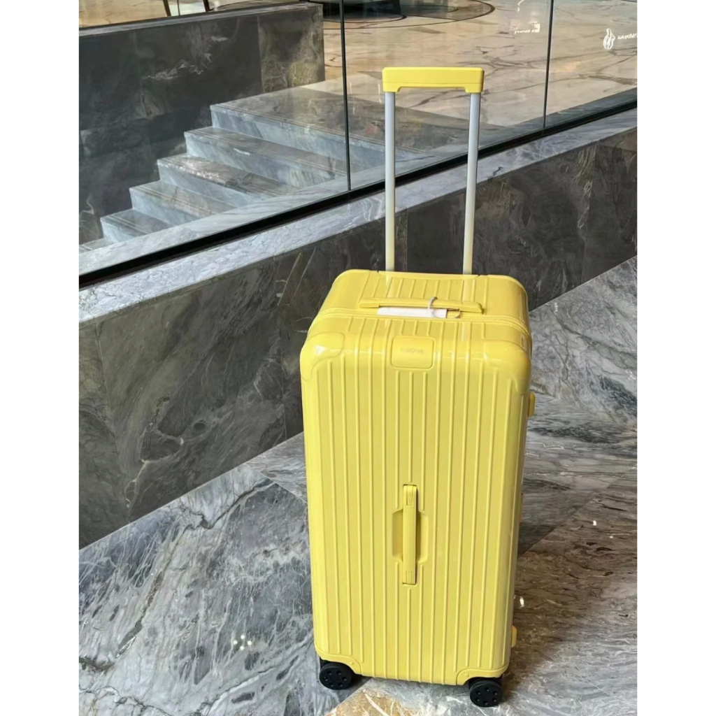 99成新（現貨）RIMOWA Essential 33寸 檸檬黃 黃色 拉桿箱 旅行箱 行李箱 大容量托運箱