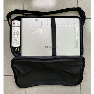 國際牌Panasonic二手日本原裝投影機(效果好)