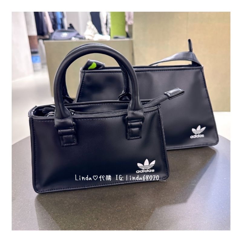 Linda❤️代購 Adidas 黑色 肩背包 全黑 皮革 女生 小 手提 IJ7481 大 腋下包  IJ7479