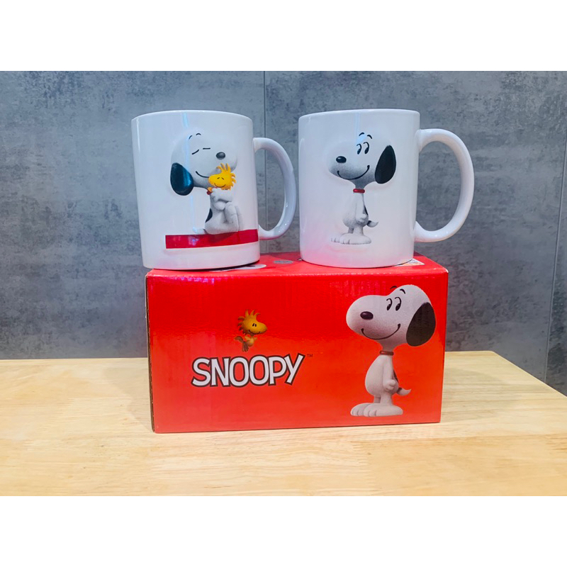 全新 Snoopy-浮雕立體史努比馬克杯  品名：Snoopy -2入對杯（情人/夫妻）可約中和環球購物中心面交/謝謝