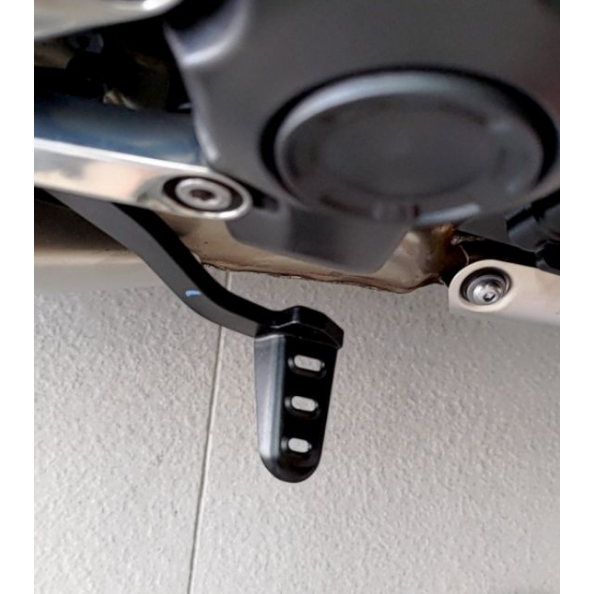 凱旋 Trident660剎車踏板 適用於凱旋改裝機車踏板 凱旋重機 機車螺絲 刹車踏板 帶螺絲