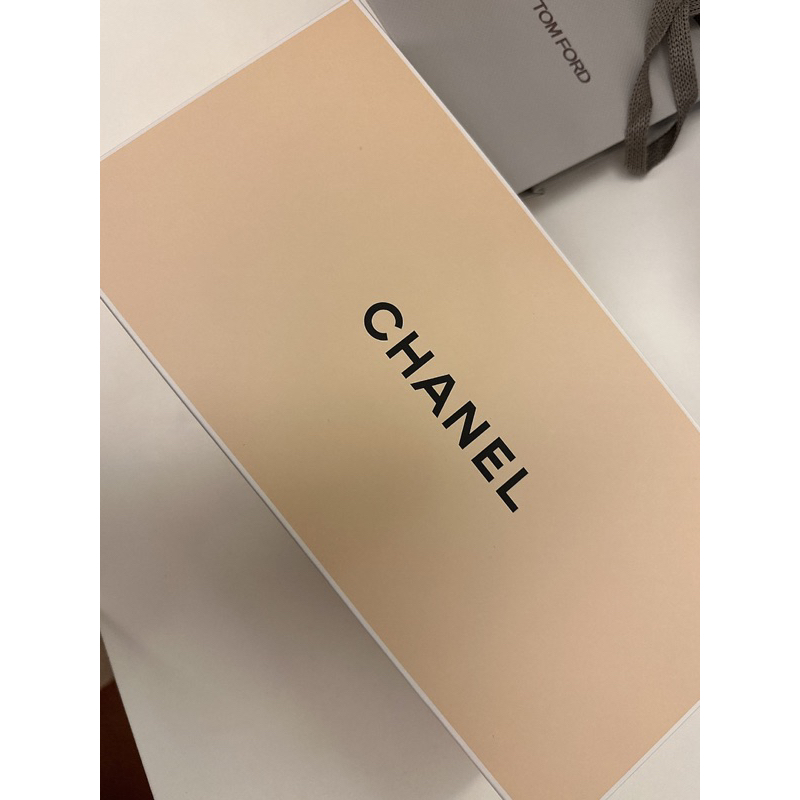 Chanel 雙層紙盒