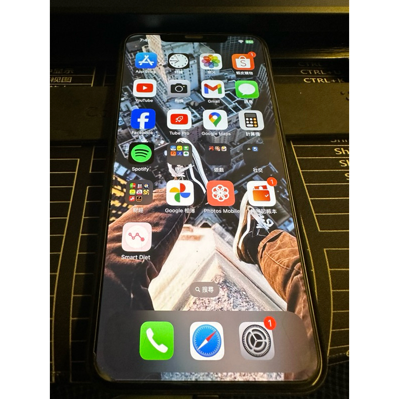 iphone Xs max 256g(港版）真雙卡雙待