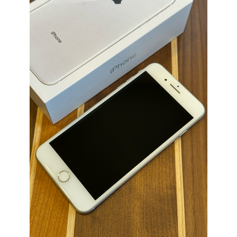 iphone 8 plus 64G 二手