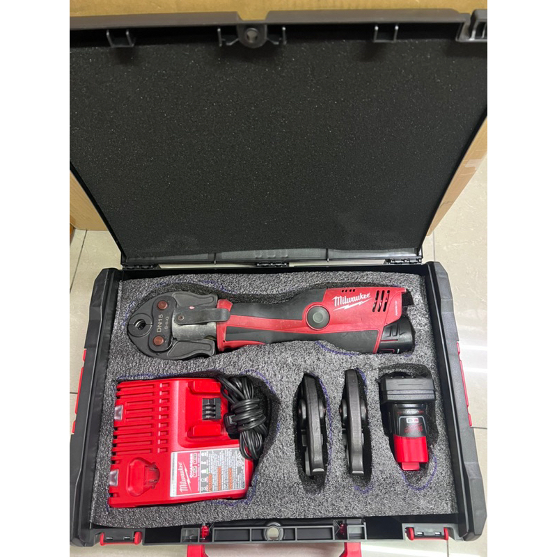 二手 Milwaukee 2473充電式水管壓接 米沃奇 12v (型號 2473-20 ) ~ 單主機 米沃奇 壓接機