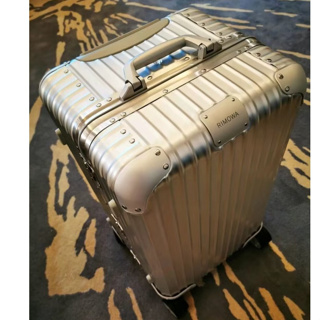 RIMOWA Original Trunk 31寸 鈦金色 行李箱 運動款行李箱 大型托運箱 香檳金 旅行箱