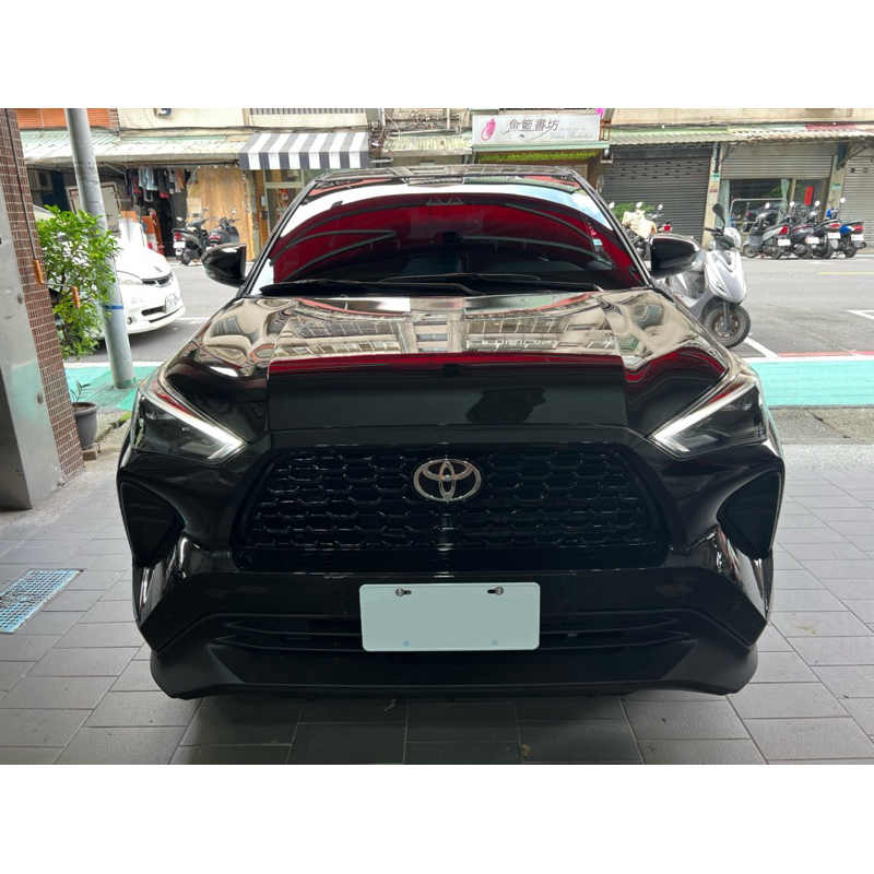 ～SL光電精品～Toyota Yaris cross 倒車鏡頭 內坎式 原廠影像規格 專用 免接線 剪線