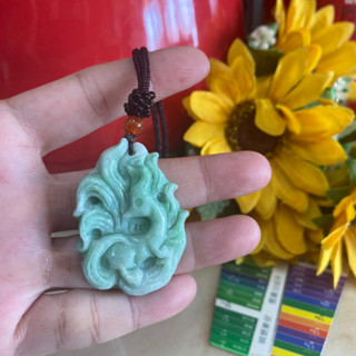 臺灣現貨 九尾狐 天然翡翠A貨 狐狸 愛情 人緣 桃花 招財 吉祥物 緬甸玉九尾狐仙 雕刻墜