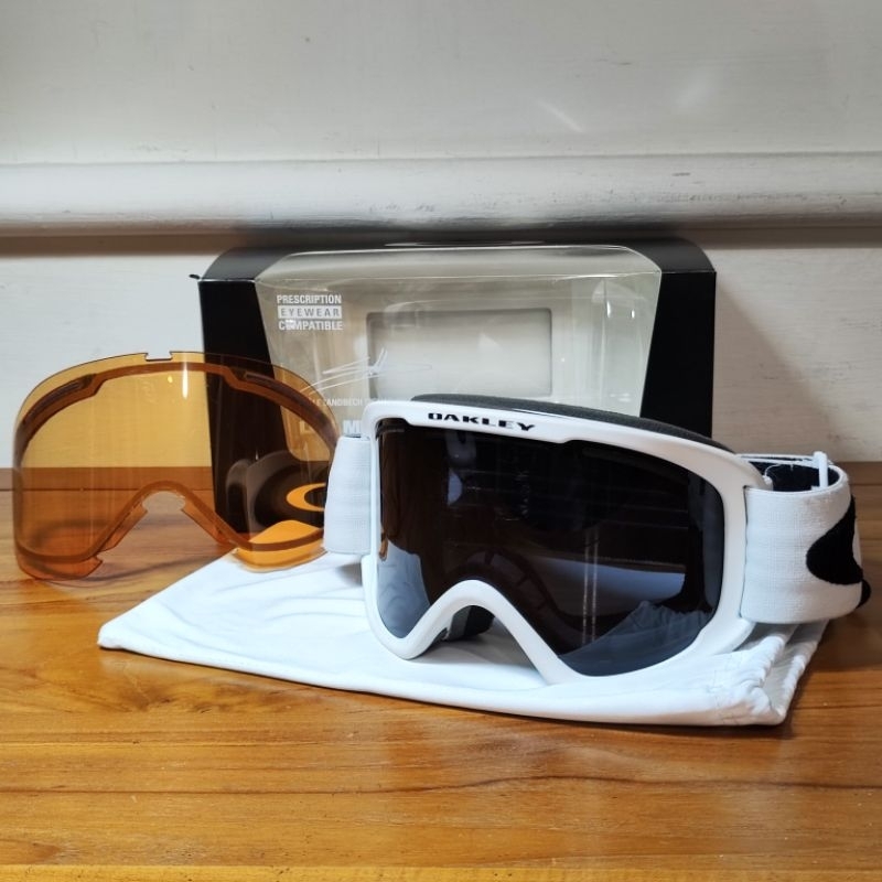 OAKLEY  Frame 滑雪護目鏡 雪鏡，附增光鏡