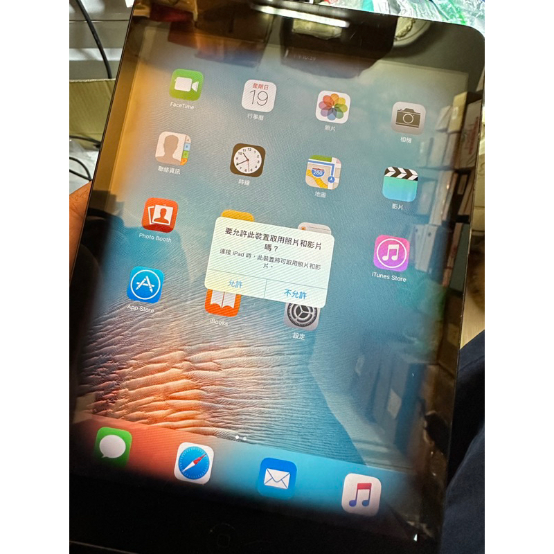 二手零件機 需換螢幕總成無綁定 apple iPad mini WI-FI 16GB BLACK MD528TA/A