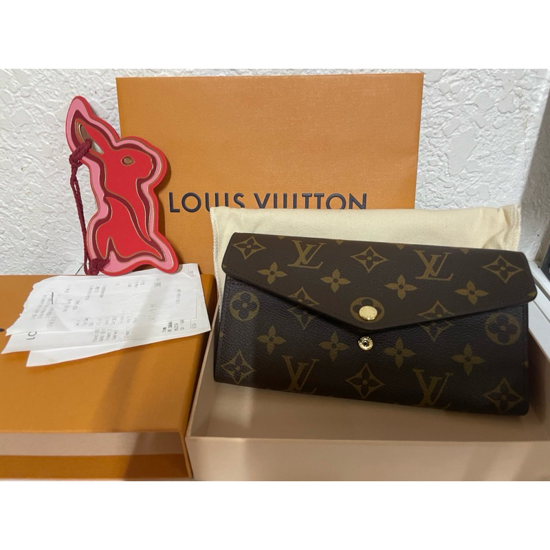 Louis Vuitton LV 全新經典桃紅色拉鍊、扣子長夾