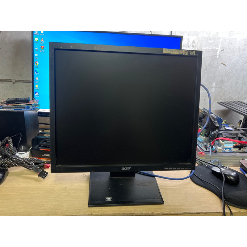 電腦雜貨店～ACER 宏碁 V193 D19吋LCD液晶螢幕 （4:3）支援(VGA）隨機出貨 二手良品$600