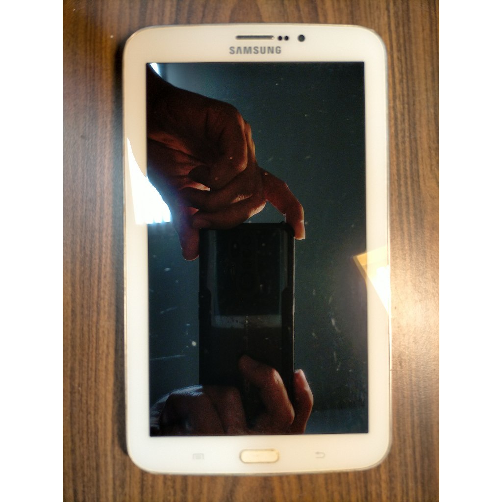 X.故障平板B110802*8551- Samsung Galaxy Tab 3  (SM-T211)  直購價240