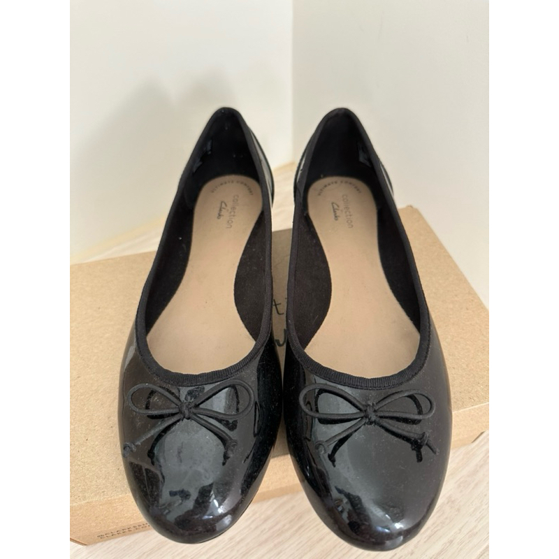 Clarks Couture Bloom_娃娃鞋 黑 漆皮 UK5