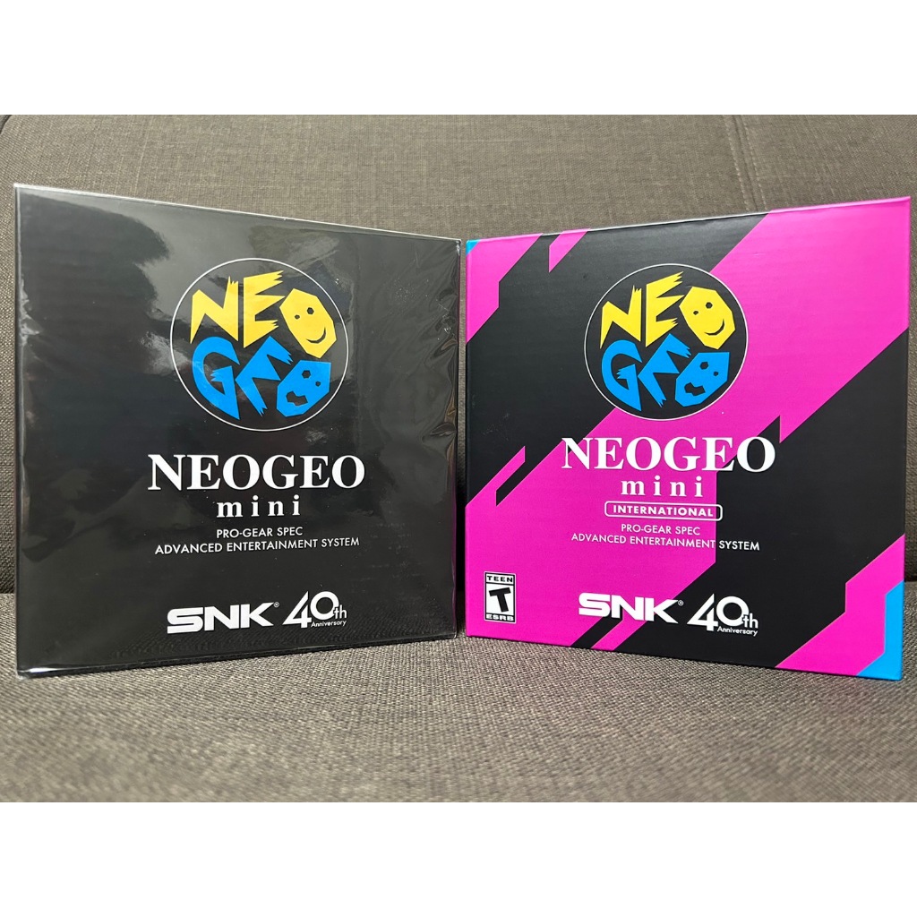 全新 日本SNK原廠品 40週年紀念遊戲機 NEOGEO mini (單主機)