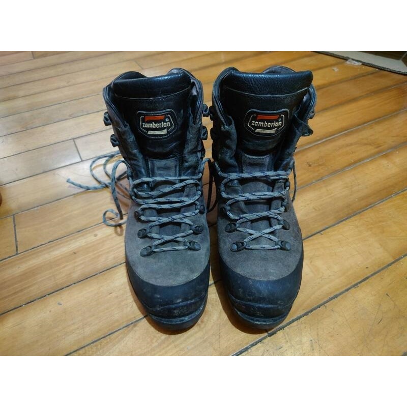 zamberlan 重裝 硬底 登山鞋 可上快扣 冰爪 全皮革 gore tex