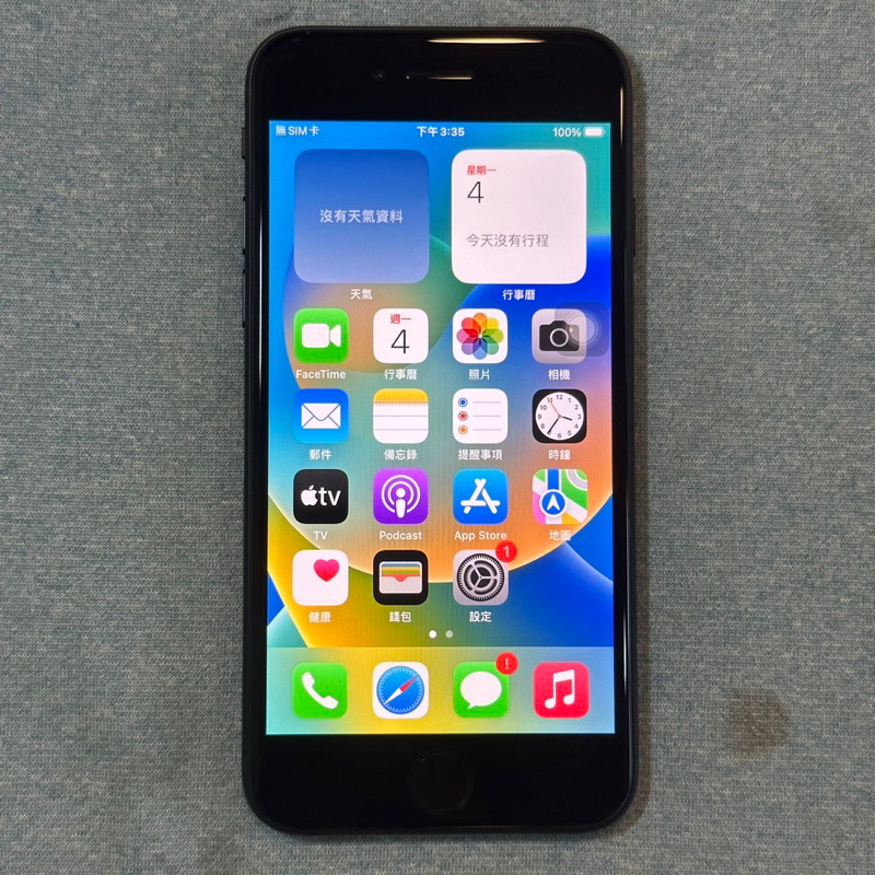 iPhone SE 3 64G 黑 保固內 功能正常 二手 Iphonese3 se3 4.7吋 健康度100 台中