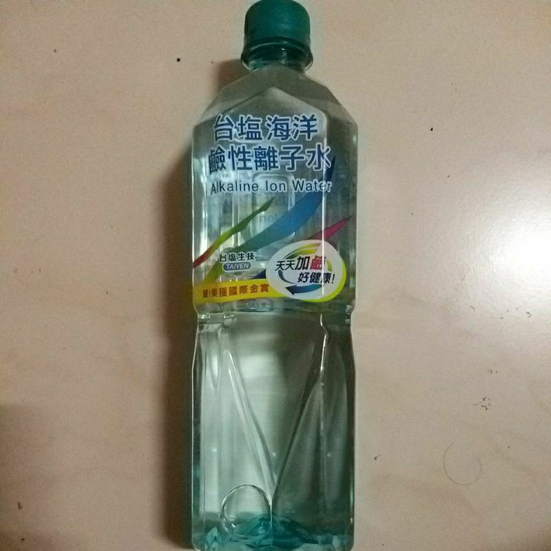 我最便宜【 台塩 】海洋鹼性離子水 850 ml