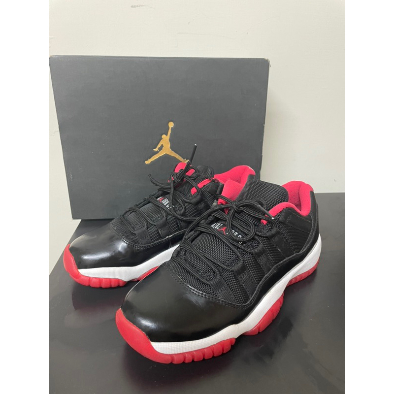 Nike Air Jordan 11 low 黑紅 二手
