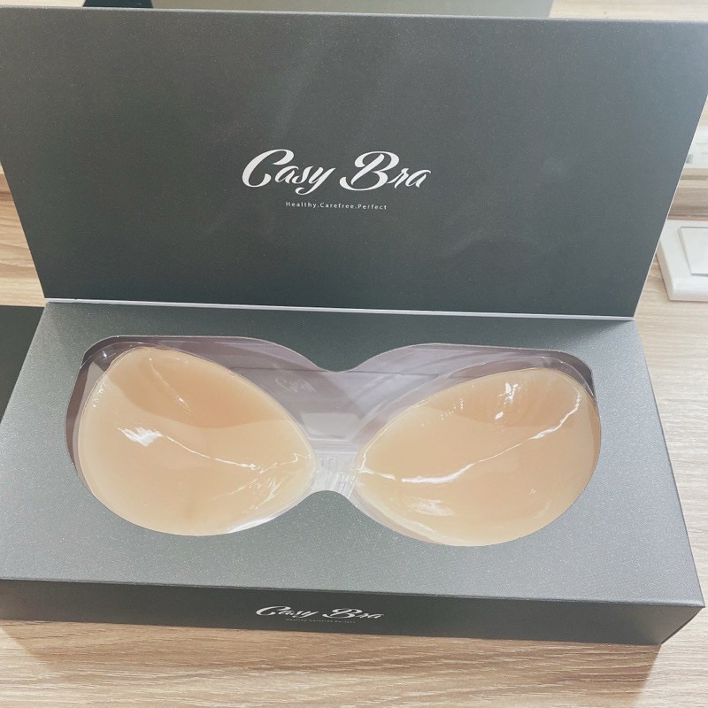 全新出清數量有限」Casy Bra Nubra 一片式隱形馬甲Ｓ/婚紗禮服