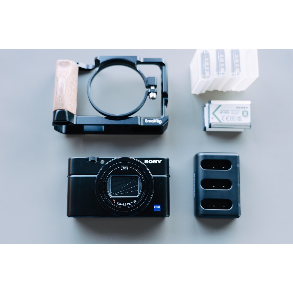 [近全新大全配送兔籠]SONY DSC-RX100 M7高階小型相機(公司貨)6顆電池(RX100 VII)Vlog