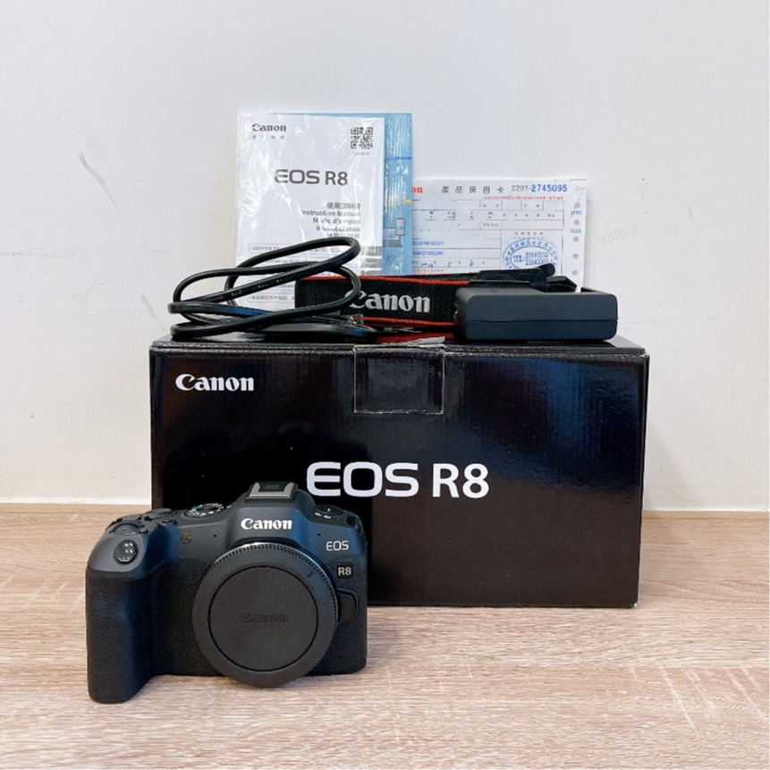 ( 保固內超新無反 ) Canon EOS R8  全片幅 CMOS 無反光鏡相機 自動對焦追蹤 二手