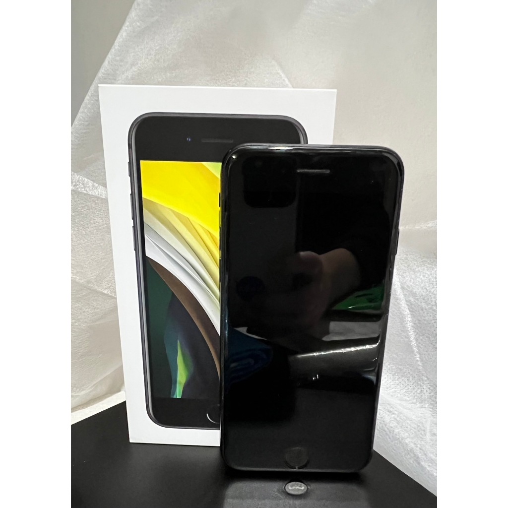 iPhone SE2 64G 黑 外觀9成5新, 電池健康度 97%, 螢幕無傷, 功能正常