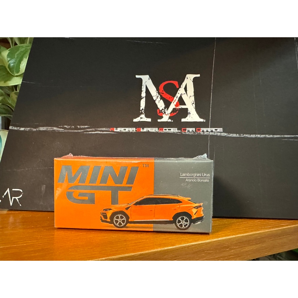 Mini GT #360 橘 Urus 1/64 Lamborghini Arancio Borealis LHD