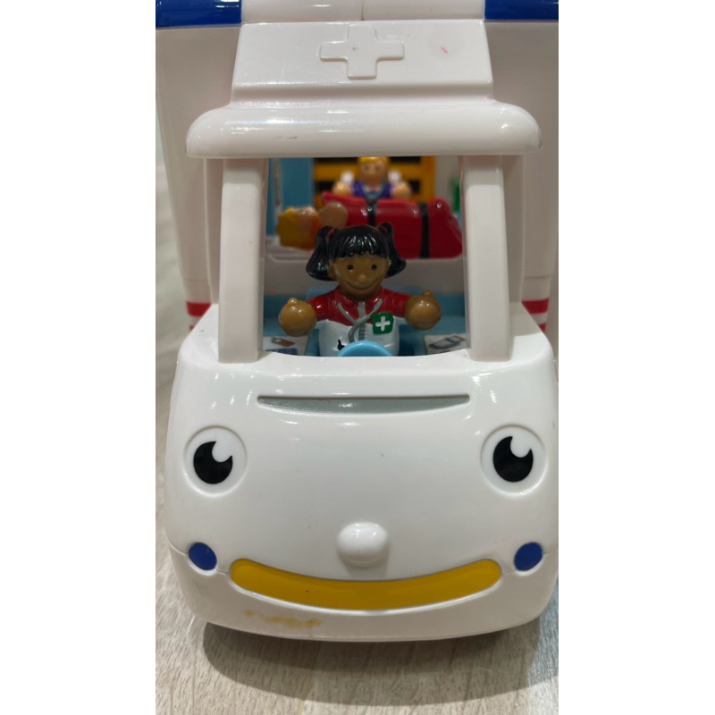 英國 WOW Toys 🚑救護車