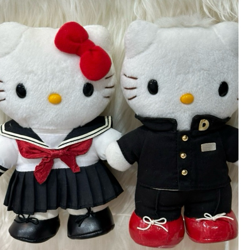 日本進口Hello Kitty昭和時期學生制服娃娃收藏品釋出