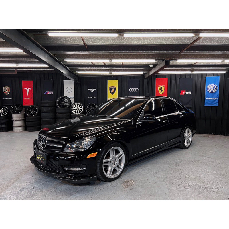 2012年 BENZ W204 C250