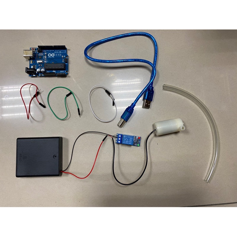 Arduino UNO板（附抽水馬達繼電器和電池模組，搭配3條公對母線）