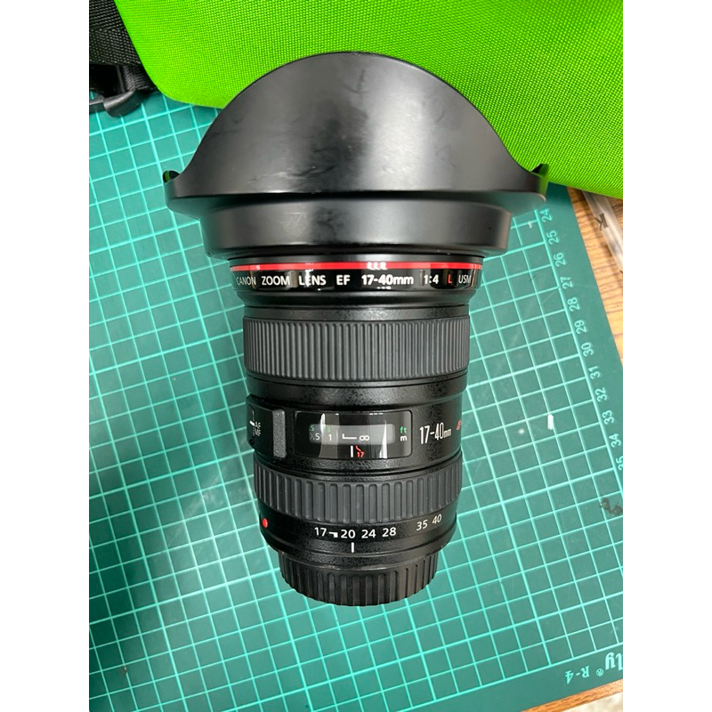 Canon 17-40 F4