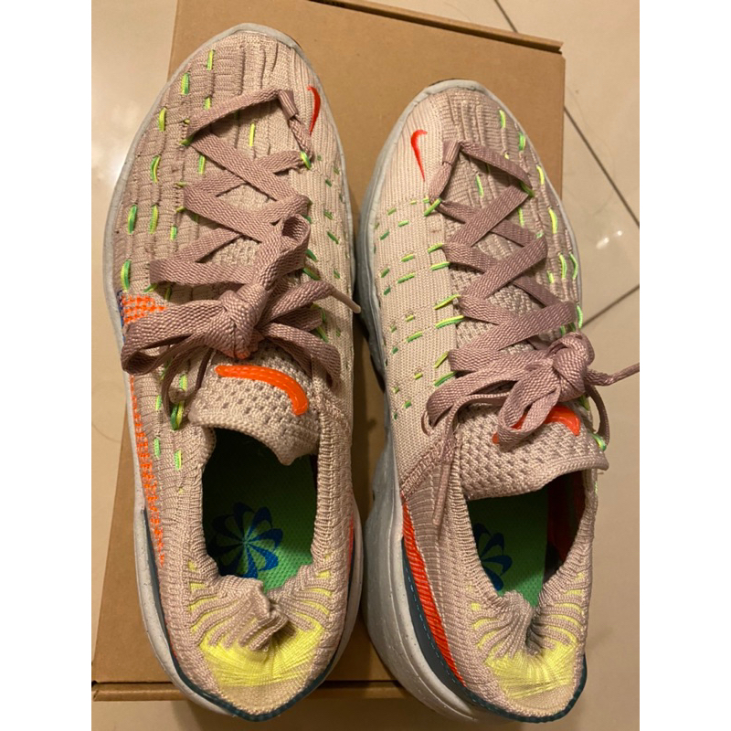 JYUN’S NIKE SPACE HIPPIE 04 W 37號23.5 6.5 慢跑鞋 休閒鞋👟 官網購入 有鞋盒