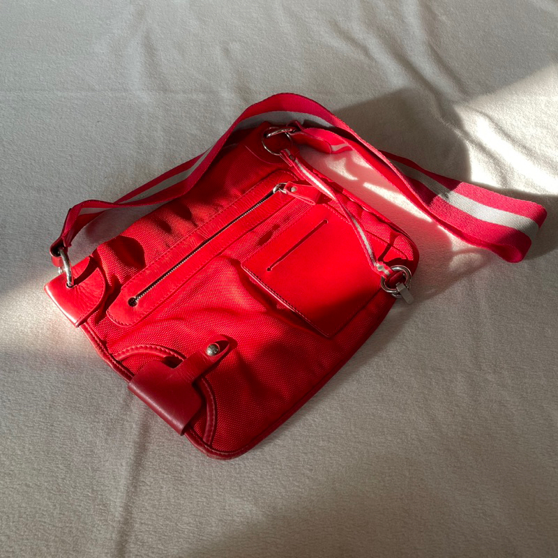 《I.T.C Vantage》BALLY Red Bag 紅色 斜背包 郵差包