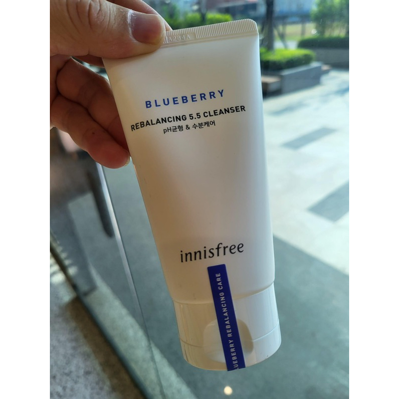 innisfree 藍莓平衡 ph5.5 洗面乳