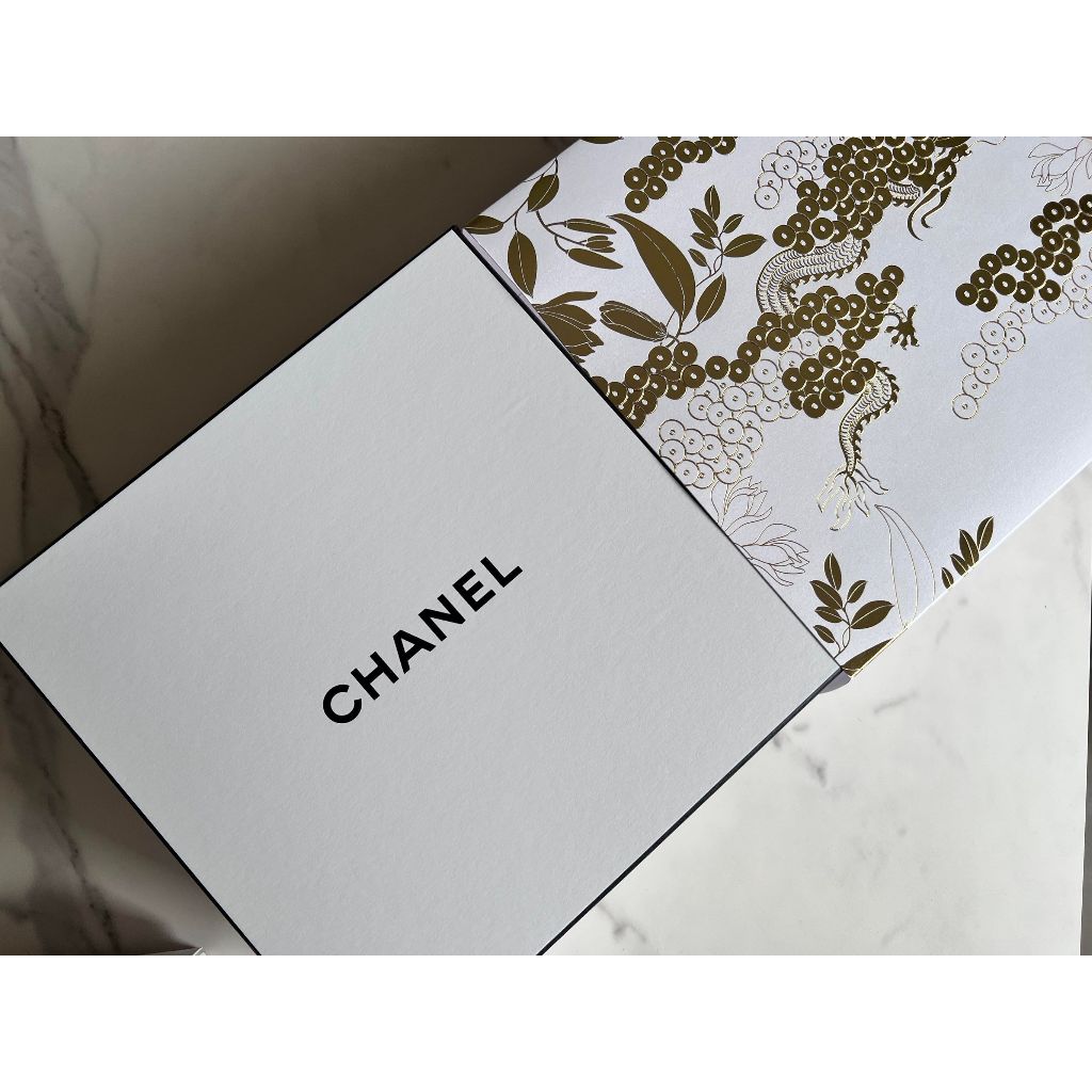 Chanel 龍年限定新年紙盒 空盒 紙盒 正方盒 包裝盒 精品代購 vip