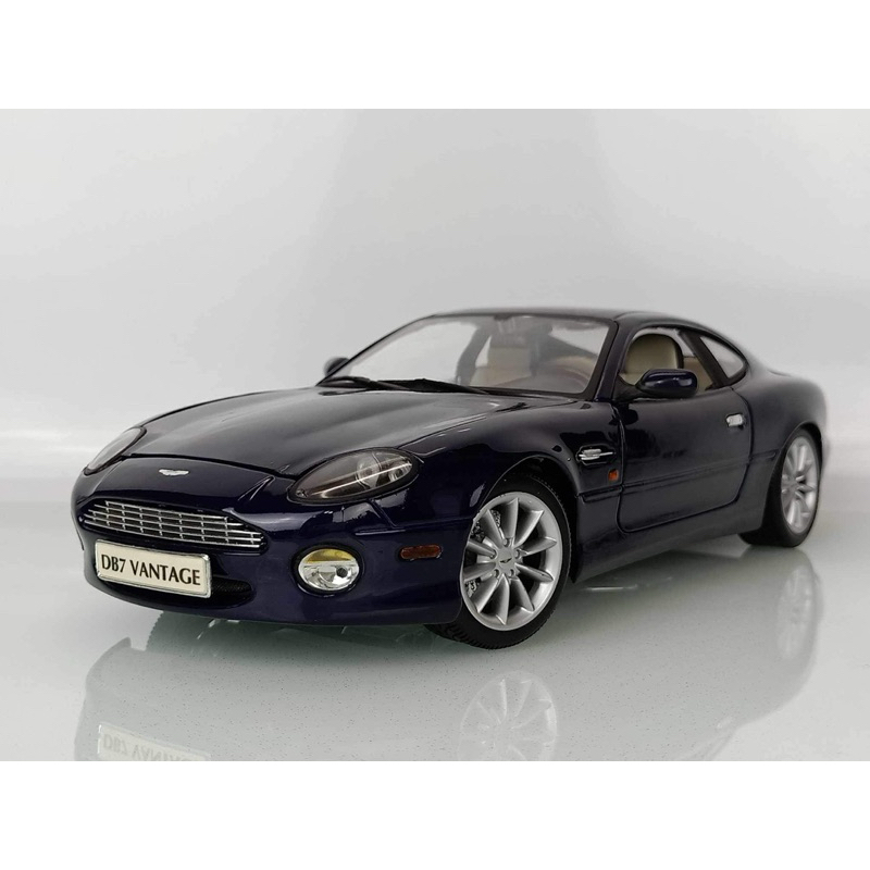 Maisto 1:18(1/18) Aston Martin DB7 Vantage 阿斯頓馬丁 007 超跑 模型車