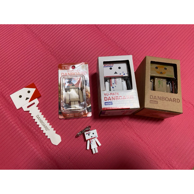 大阪限定 日本郵局限定 紙箱人 阿楞  DANBOARD 扭蛋 公仔 盒玩 鑰匙圈 捲線器 全新未拆 現貨