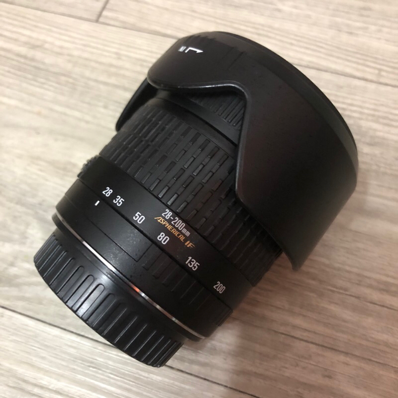 外觀、鏡片都很漂亮的瑕疵鏡 SIGMA 28-200mm macro For Canon EF use