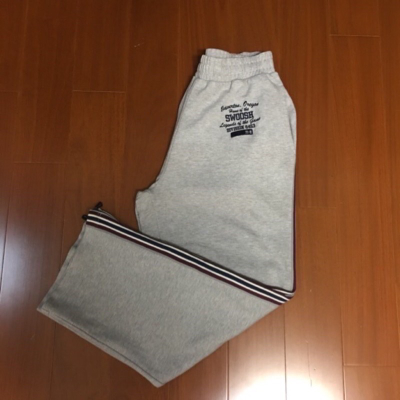 （Size L) Nike Swoosh 灰色百搭棉褲（褲1）